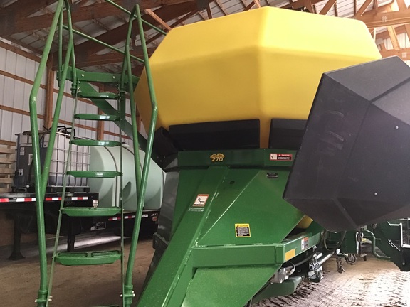 2004 John Deere 1910 Air Seeder