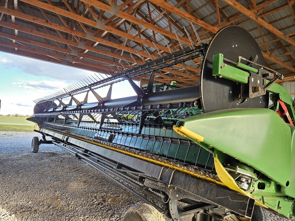 2015 John Deere 635FD Header Combine