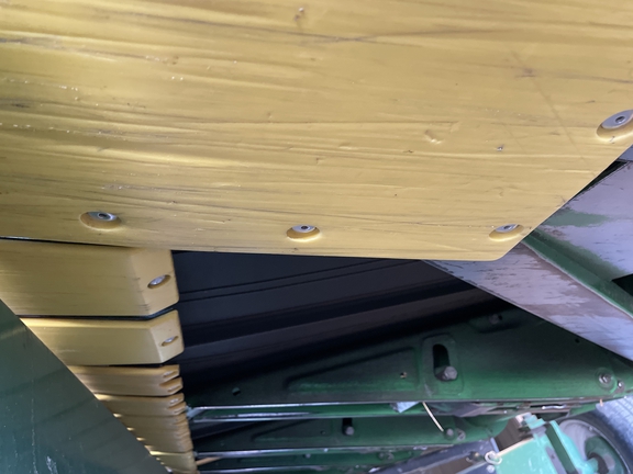 2014 John Deere 640FD Header Combine