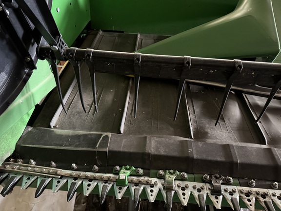 2014 John Deere 640FD Header Combine