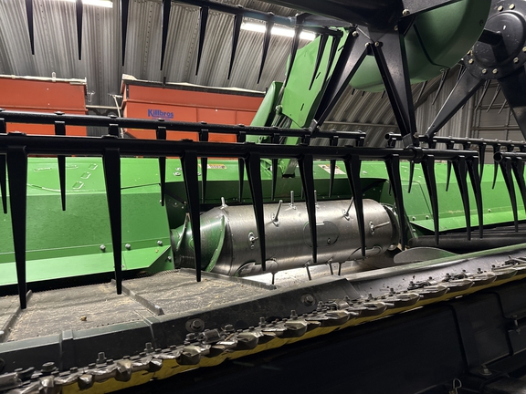 2019 John Deere 740FD Header Combine