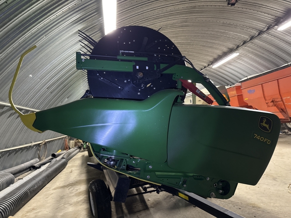 2019 John Deere 740FD Header Combine