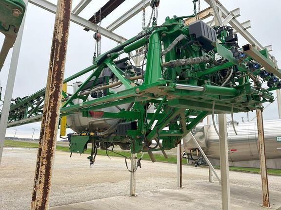 2022 John Deere 612R Sprayer/High Clearance