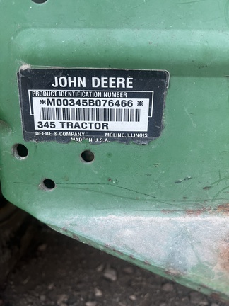 1999 John Deere 345 Garden Tractor