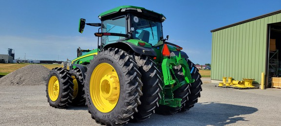 2022 John Deere 8R 410 Tractor