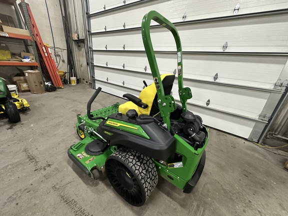 2023 John Deere Z930M Mower/Zero Turn