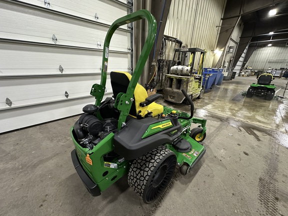 2023 John Deere Z930M Mower/Zero Turn