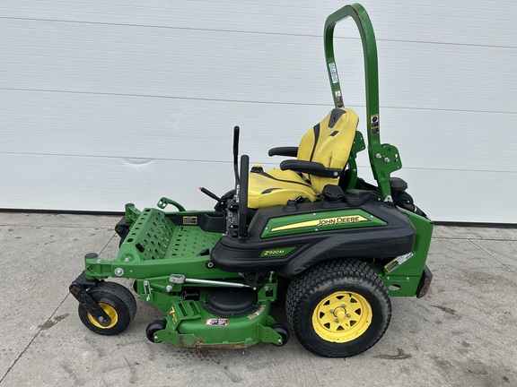 2021 John Deere Z920M Mower/Zero Turn