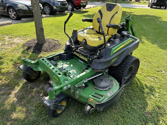 2021 John Deere Z950R Mower/Zero Turn