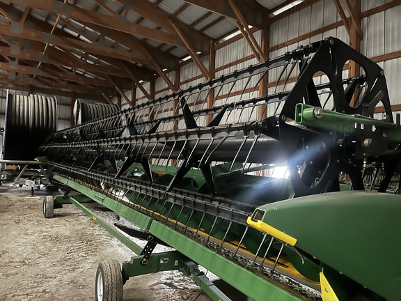 2008 John Deere 635F Header Combine