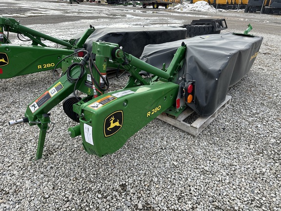 2023 John Deere R280 Mower