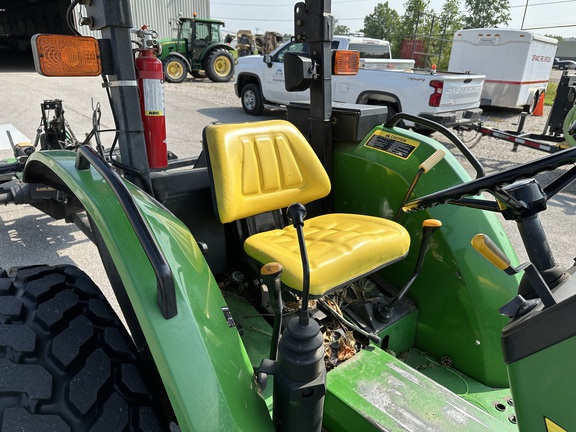 1999 John Deere 5210 Tractor