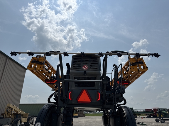 2022 Hagie STS12 Sprayer/High Clearance