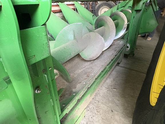 2021 John Deere C6R Header Corn Head