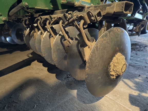 2013 John Deere 2720 Disk Ripper