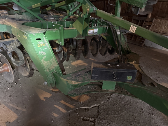 2013 John Deere 2720 Disk Ripper