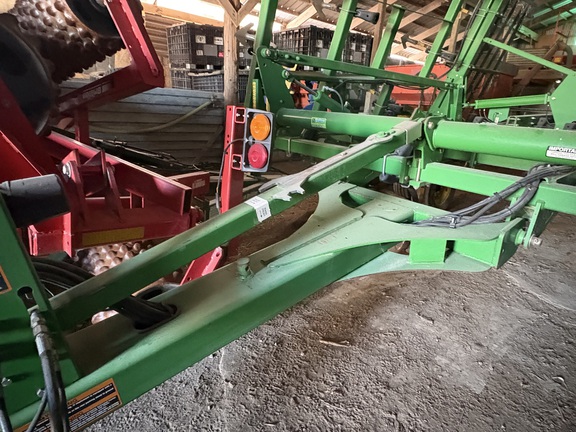 2008 John Deere 2210 LL Field Cultivator