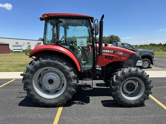 2013 Case IH Farmall 95C Tractor