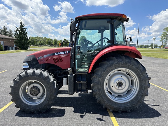 2013 Case IH Farmall 95C Tractor