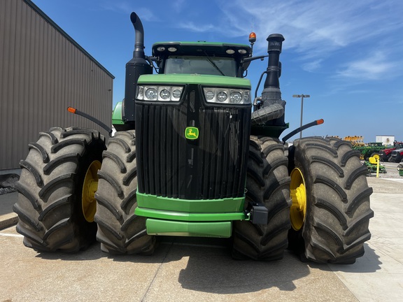 2015 John Deere 9520R Tractor 4WD