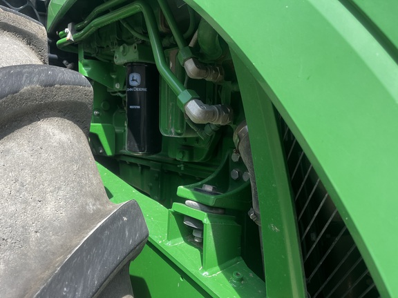 2015 John Deere 9520R Tractor 4WD