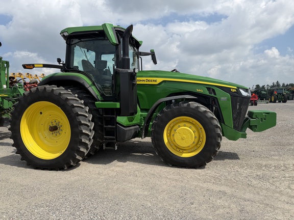 2022 John Deere 8R 340 Tractor