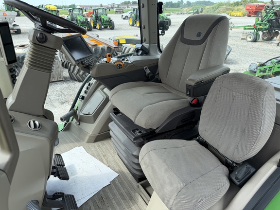 2022 John Deere 8R 340 Tractor