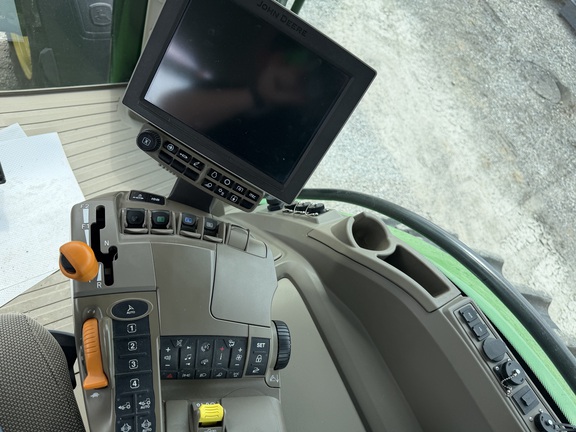 2022 John Deere 8R 340 Tractor