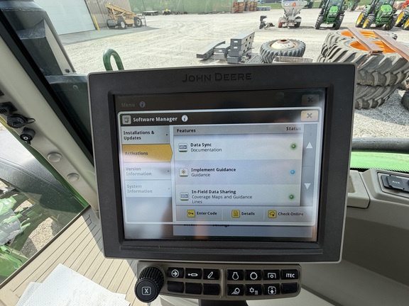 2022 John Deere 8R 340 Tractor