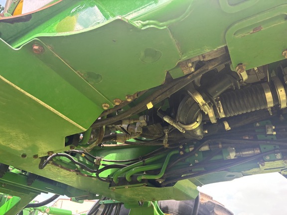 2016 John Deere R4038 Sprayer/High Clearance
