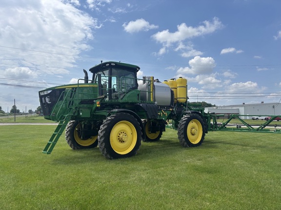 2016 John Deere R4038 Sprayer/High Clearance
