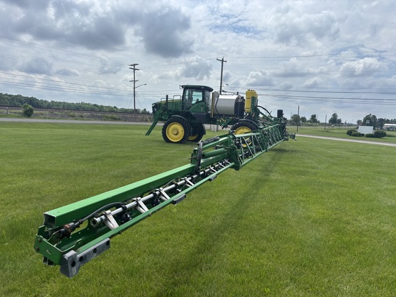 2016 John Deere R4038 Sprayer/High Clearance