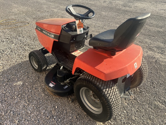 2001 AGCO Allis 1718H Garden Tractor