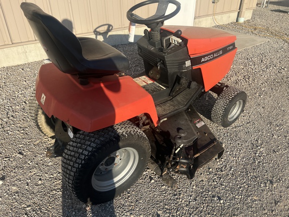 2001 AGCO Allis 1718H Garden Tractor
