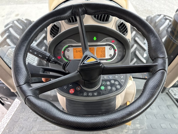 2019 Challenger 1042 Tractor