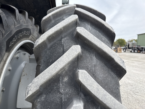 2019 Challenger 1042 Tractor