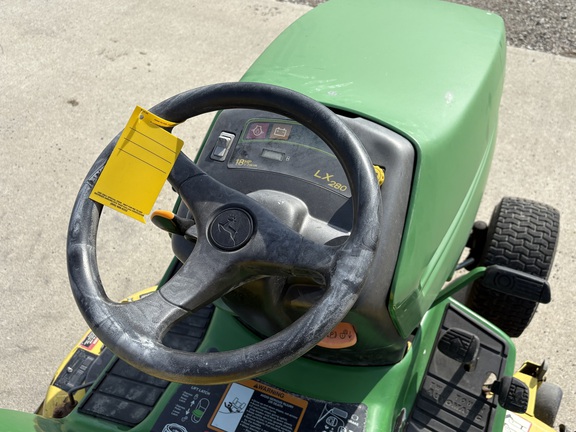 2004 John Deere LX280 Garden Tractor