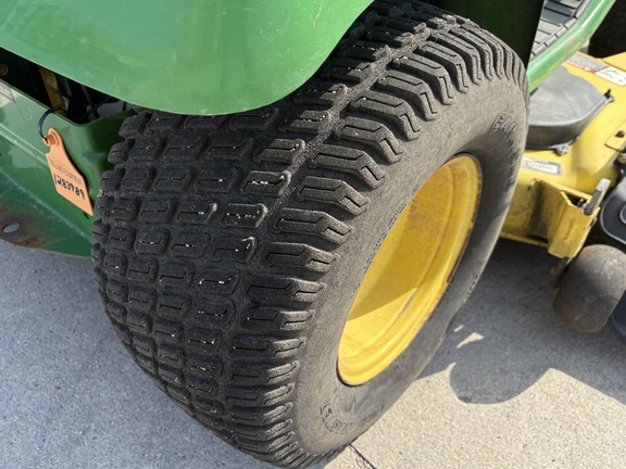 2004 John Deere LX280 Garden Tractor