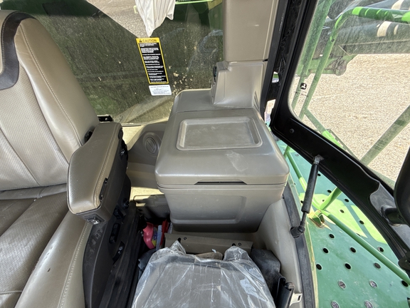 2023 John Deere 800R Misc