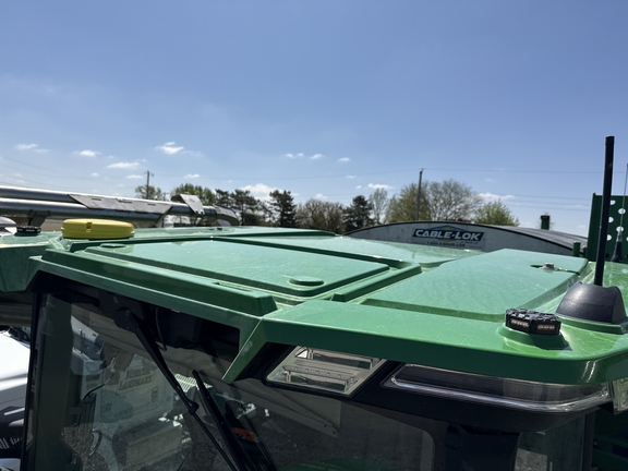 2023 John Deere 800R Misc