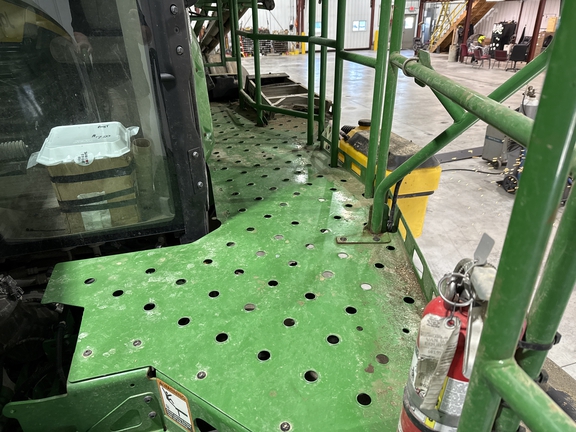 2023 John Deere 800R Misc