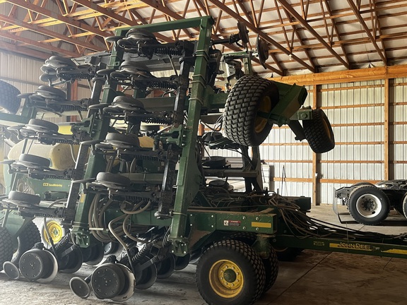 2017 John Deere 1990 Air Seeder