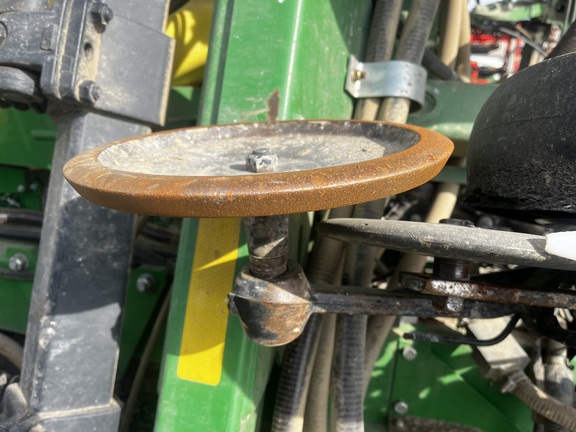 2017 John Deere 1990 Air Seeder