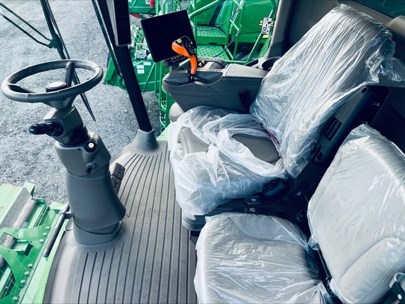 2024 John Deere S780 Combine