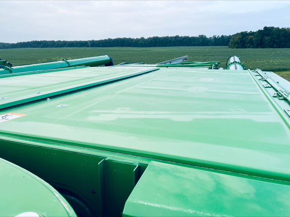 2024 John Deere S780 Combine