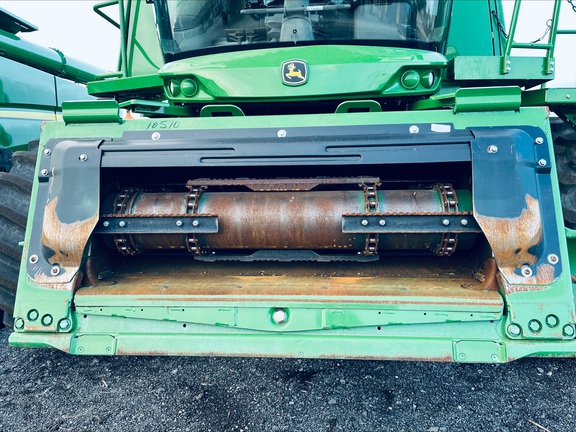 2024 John Deere S780 Combine