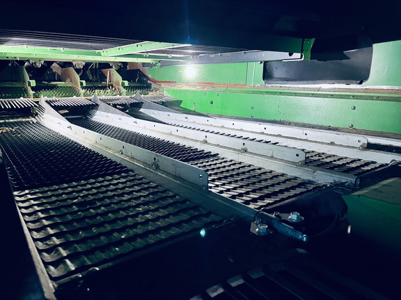 2024 John Deere S780 Combine