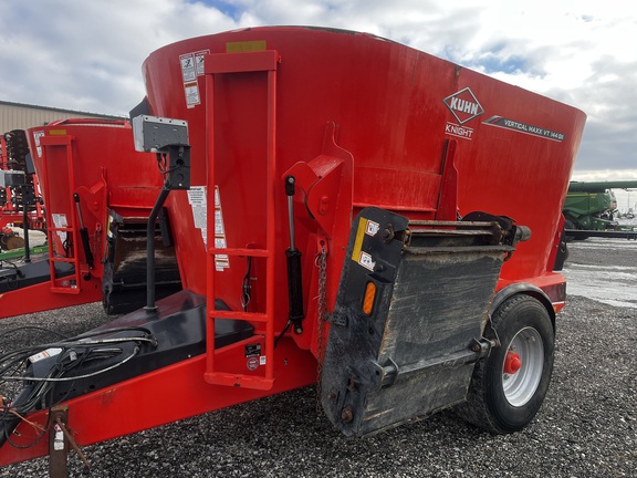 2020 Kuhn VT144 Grinder Mixer