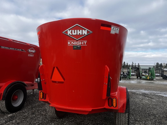 2020 Kuhn VT144 Grinder Mixer