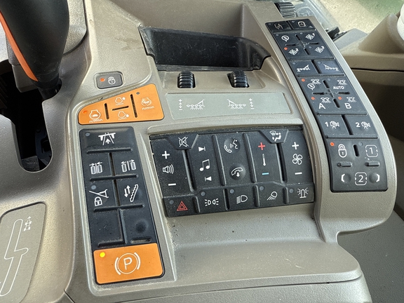 2022 John Deere 612R Sprayer/High Clearance